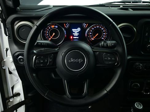 Used 2020 Jeep Wrangler Unlimited Sport S image 3