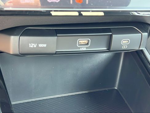 New 2026 Kia Niro LX FWD image 19