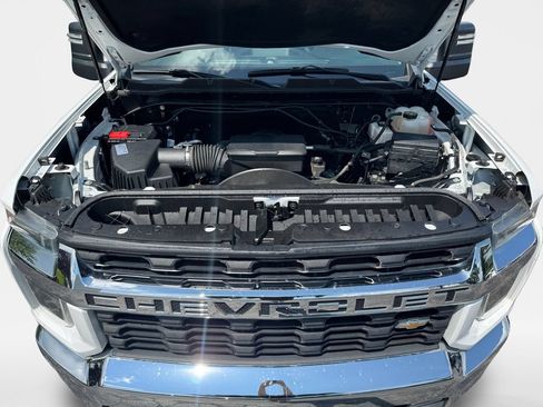 Used 2022 Chevrolet Silverado 3500 LT w/ Convenience Package AWD/4WD image 24