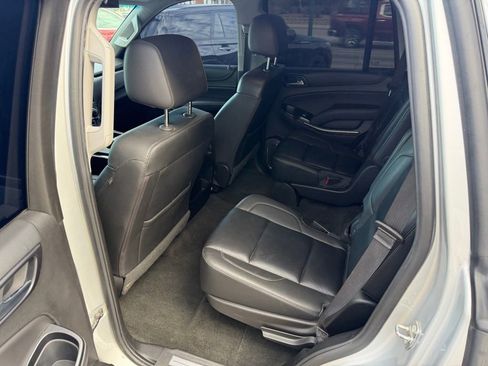 Used 2018 Chevrolet Tahoe LT image 12