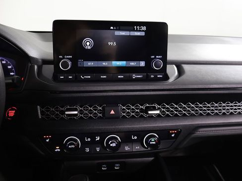 Used 2025 Honda Accord SE image 42