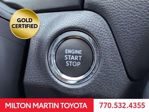 Certified 2025 Toyota RAV4 XLE FWD image 27