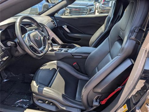 Used 2019 Chevrolet Corvette Z06 RWD image 14