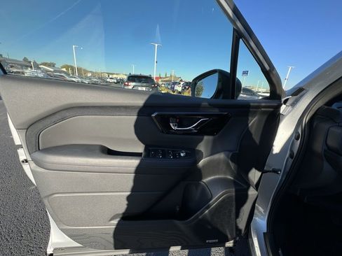 New 2025 Subaru Forester Limited image 23