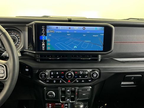 Certified 2024 Jeep Wrangler Unlimited Rubicon image 20