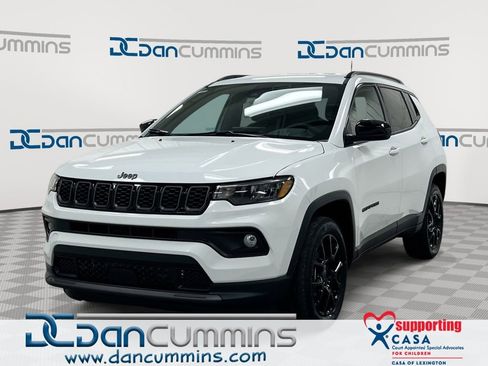 New 2026 Jeep Compass Latitude image 1