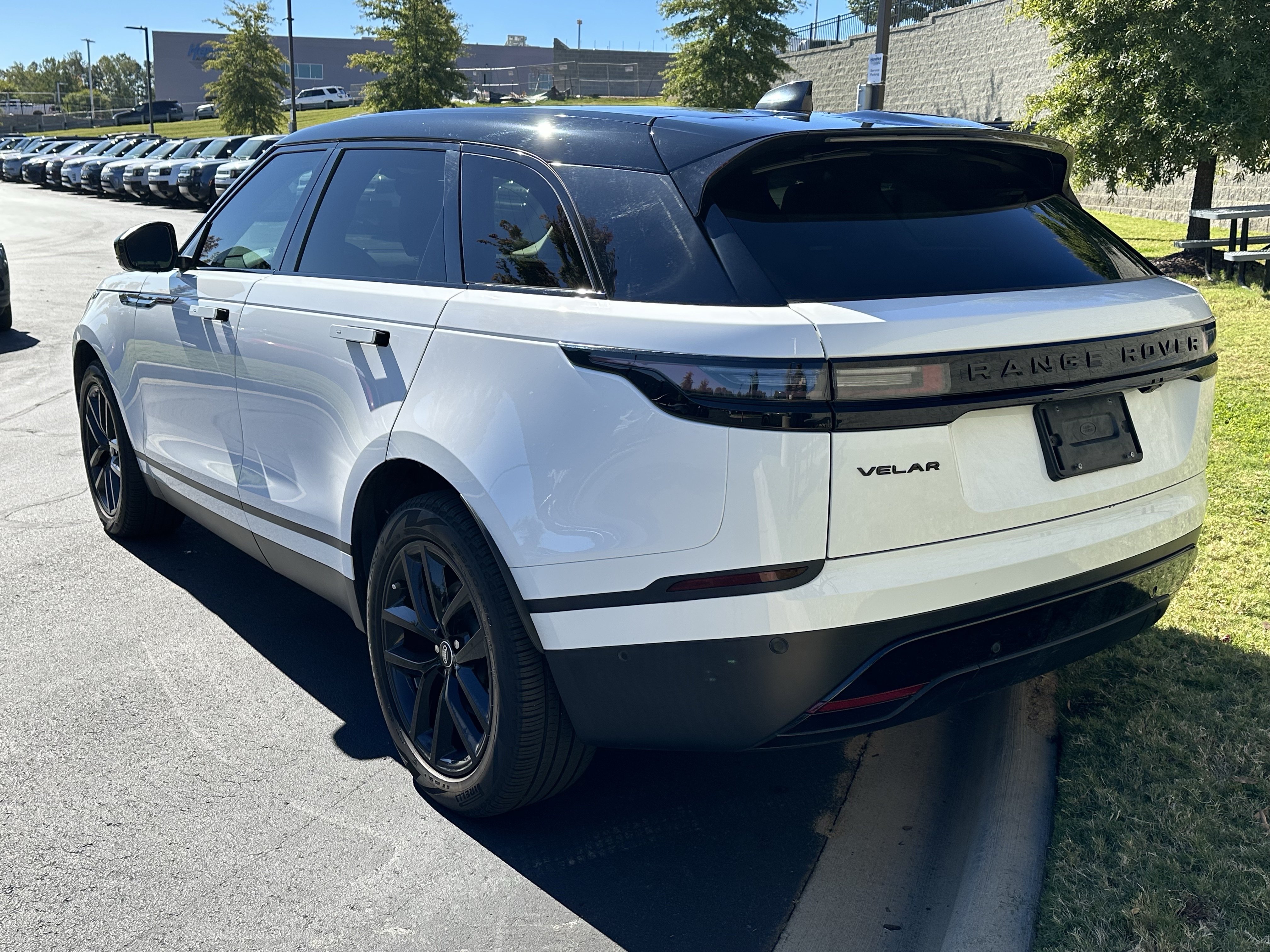 Used 2024 Land Rover Range Rover Velar S AWD/4WD image 5