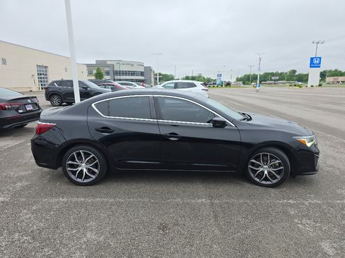 Used 2020 Acura ILX FWD image 7