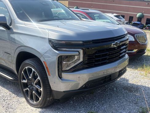 Used 2026 Chevrolet Tahoe RST w/ Comfort Package RWD image 4