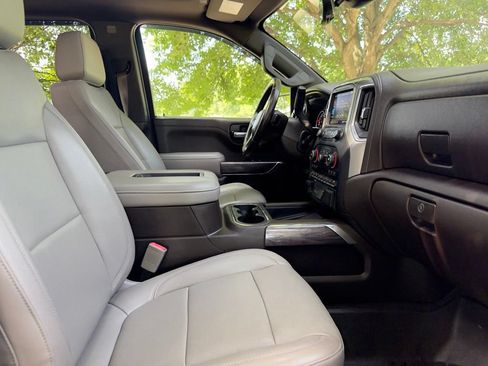 Used 2019 Chevrolet Silverado 1500 LTZ w/ LTZ Premium Package AWD/4WD image 29