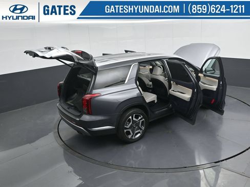 Used 2024 Hyundai Palisade Limited AWD/4WD image 60