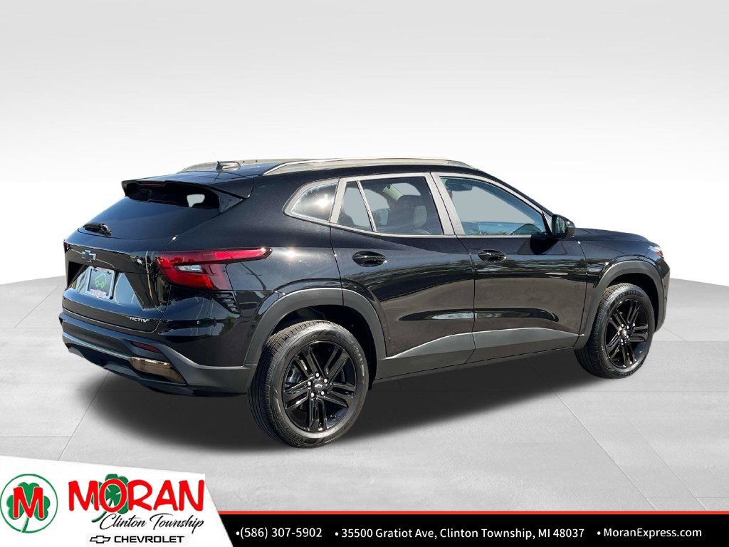 Used 2024 Chevrolet Trax ACTIV w/ Driver Confidence Package FWD image 5