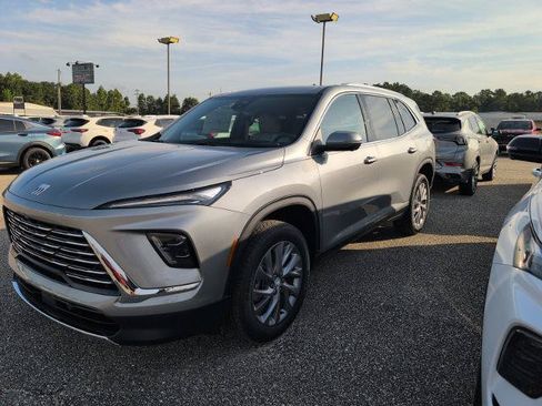 New 2026 Buick Enclave Preferred w/ Power Package FWD image 2