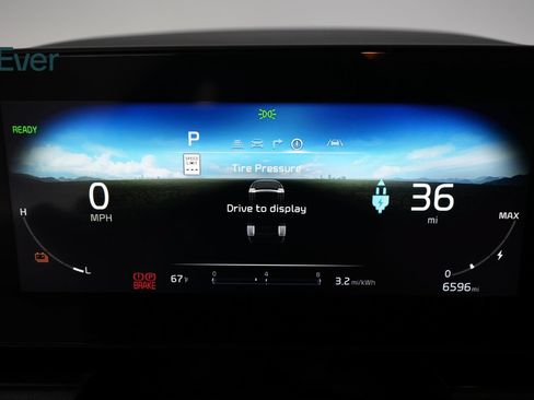 Used 2024 Kia Niro Wind FWD image 7