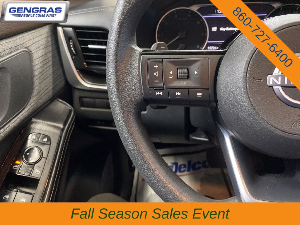 Used 2023 Nissan Rogue SV AWD/4WD image 21
