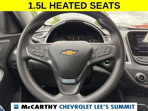 Used 2023 Chevrolet Malibu LT FWD image 18