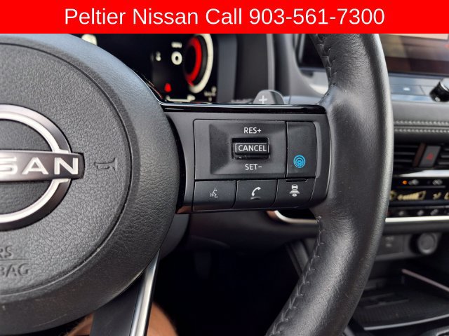 Used 2024 Nissan Rogue Platinum w/ Platinum Premium Package FWD image 32