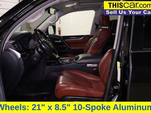 Used 2018 Lexus LX 570 4WD w/ Luxury Package image 31