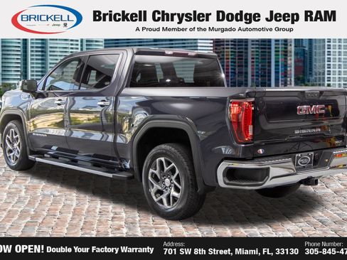 Used 2022 GMC Sierra 1500 SLT w/ SLT Premium Package RWD image 5