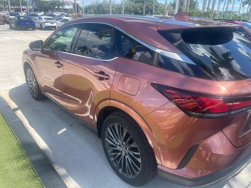 Used 2023 Lexus RX 350 w/ Accessory Package (2T) AWD/4WD image 3