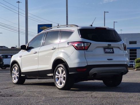 Used 2018 Ford Escape SE FWD image 8