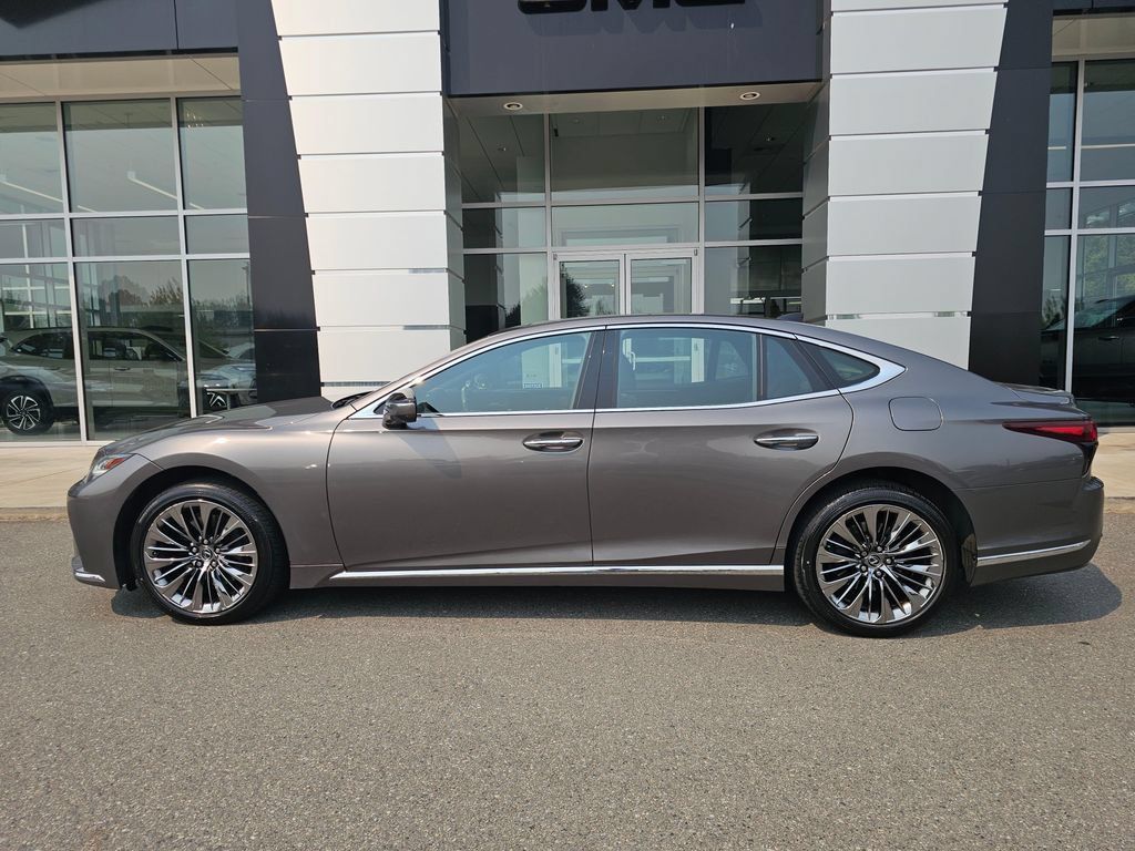 Used 2021 Lexus LS 500 AWD w/ Interior Upgrade Package image 4