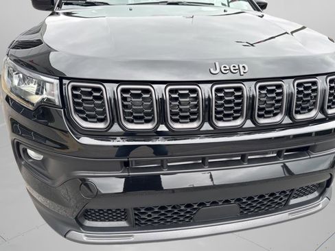 New 2026 Jeep Compass Latitude image 41