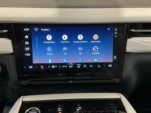 Used 2025 Lincoln Navigator Reserve image 20