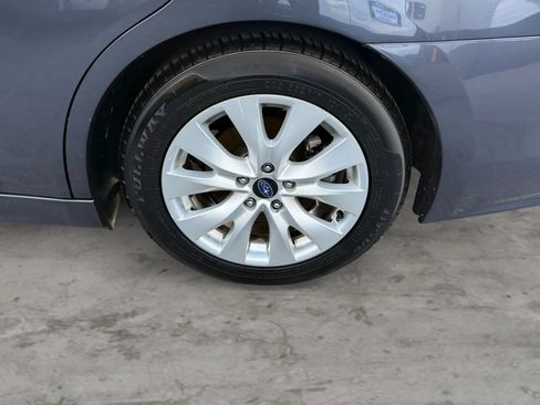 Used 2015 Subaru Legacy 2.5i Premium AWD/4WD image 44