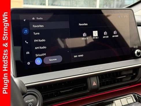 Used 2024 Toyota Prius Prime FWD image 23