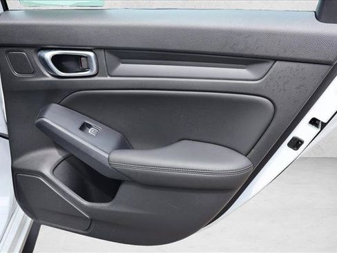 Used 2024 Honda Civic EX-L image 25