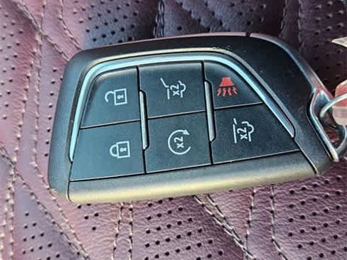 Used 2026 Cadillac Escalade Luxury w/ Touring Package image 37