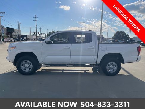Certified 2022 Toyota Tacoma SR w/ SR Convenience Package RWD image 2