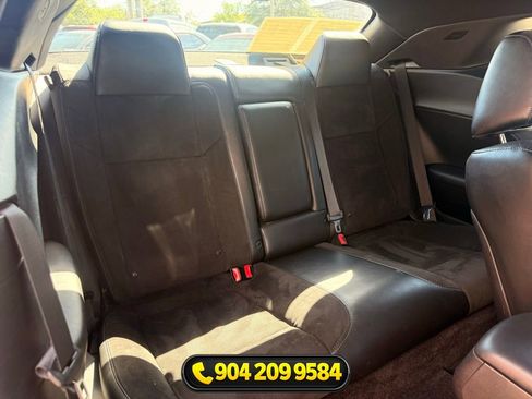 Used 2018 Dodge Challenger R/T Scat Pack w/ Leather Interior Group RWD image 33