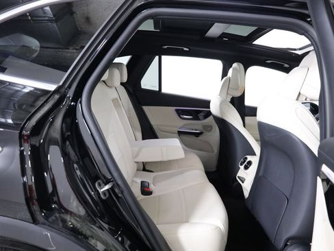 Certified 2024 Mercedes-Benz GLC 300 4MATIC image 39