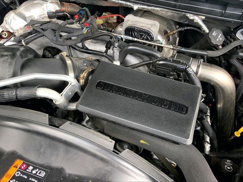 Used 2026 Chevrolet Silverado 2500 LT AWD/4WD image 32