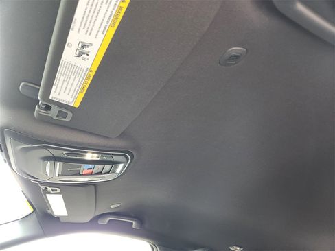 New 2025 Jeep Grand Cherokee Laredo w/ Luxury Tech Group I image 17