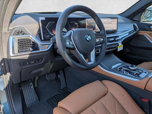 New 2026 BMW X5 xDrive50e AWD/4WD image 3