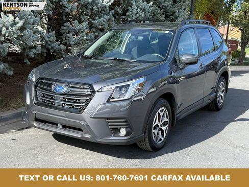 Used 2024 Subaru Forester Premium AWD/4WD image 3
