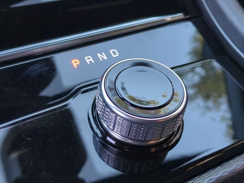 New 2025 Jeep Grand Cherokee L Laredo w/ Luxury Tech Group I image 33