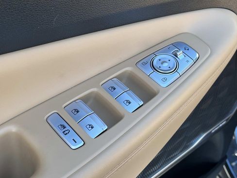 Used 2021 Hyundai Santa Fe Calligraphy image 27