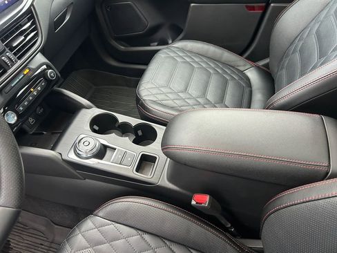 Used 2024 Ford Escape ST-Line Elite w/ Premium Technology Package image 20