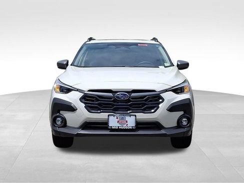 Used 2025 Subaru Crosstrek 2.0i Premium AWD/4WD image 2