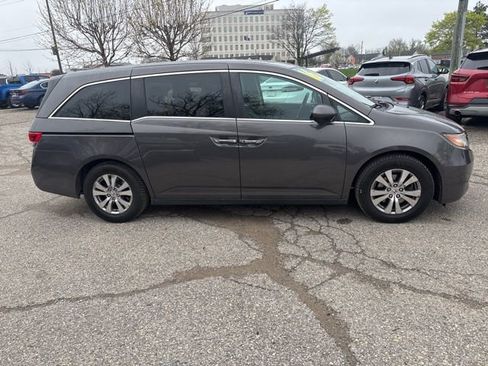 Used 2016 Honda Odyssey EX-L image 2