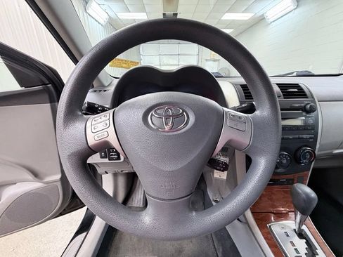 Used 2009 Toyota Corolla XLE FWD image 39