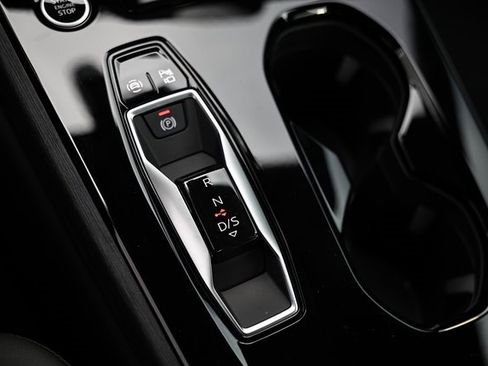 New 2025 Audi A5 2.0T Premium image 38