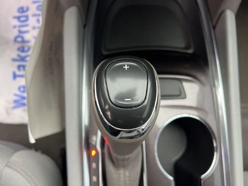 Used 2019 Chevrolet Malibu LT image 23