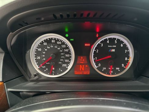 Used 2010 BMW M5 RWD image 27