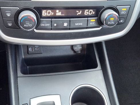 Used 2017 Nissan Altima 2.5 SV image 14