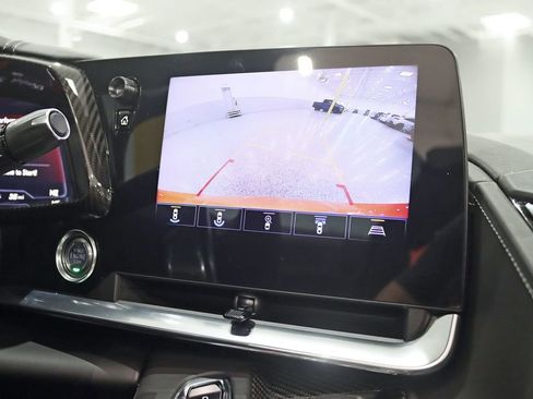Used 2022 Chevrolet Corvette Stingray Premium Conv w/ Z51 Performance Package RWD image 20